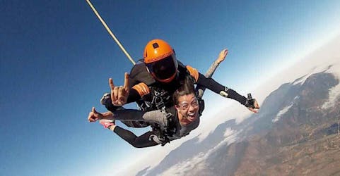 Skydiving and wine tasting in the Colchagua Valley from Santiago